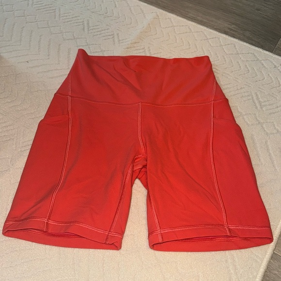 lululemon Align™ High-Rise Short with Pockets 6" - Picture 2 of 5